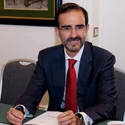 Alfonso Escámez